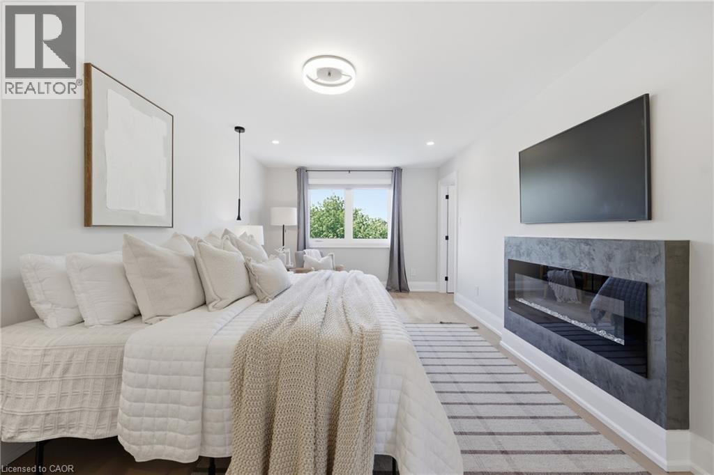 2029 Kempton Park Drive, Mississauga, Ontario  L5M 2Z4 - Photo 25 - 40843520