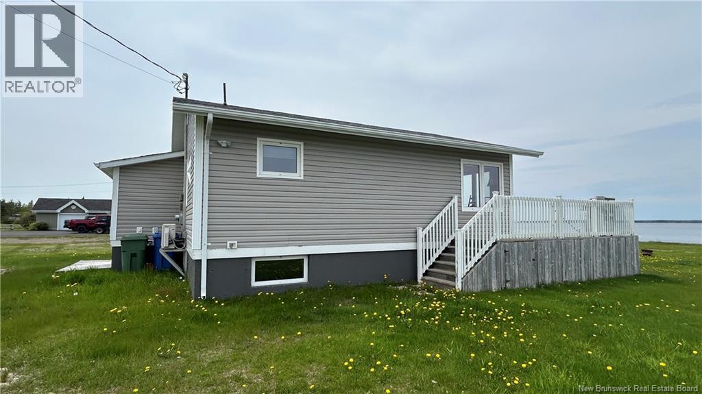 7731 2 Du Havre Street, Bas-Caraquet, New Brunswick  E1W 5W9 - Photo 10 - NB133616