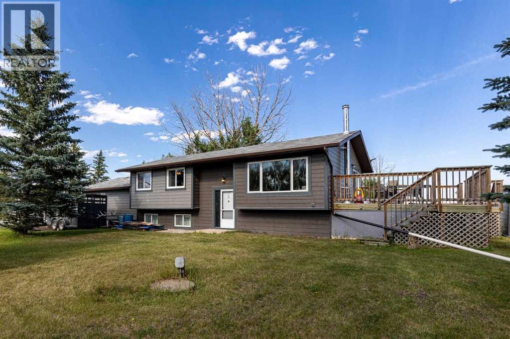 466054 113 Street E, Rural Foothills County, Alberta