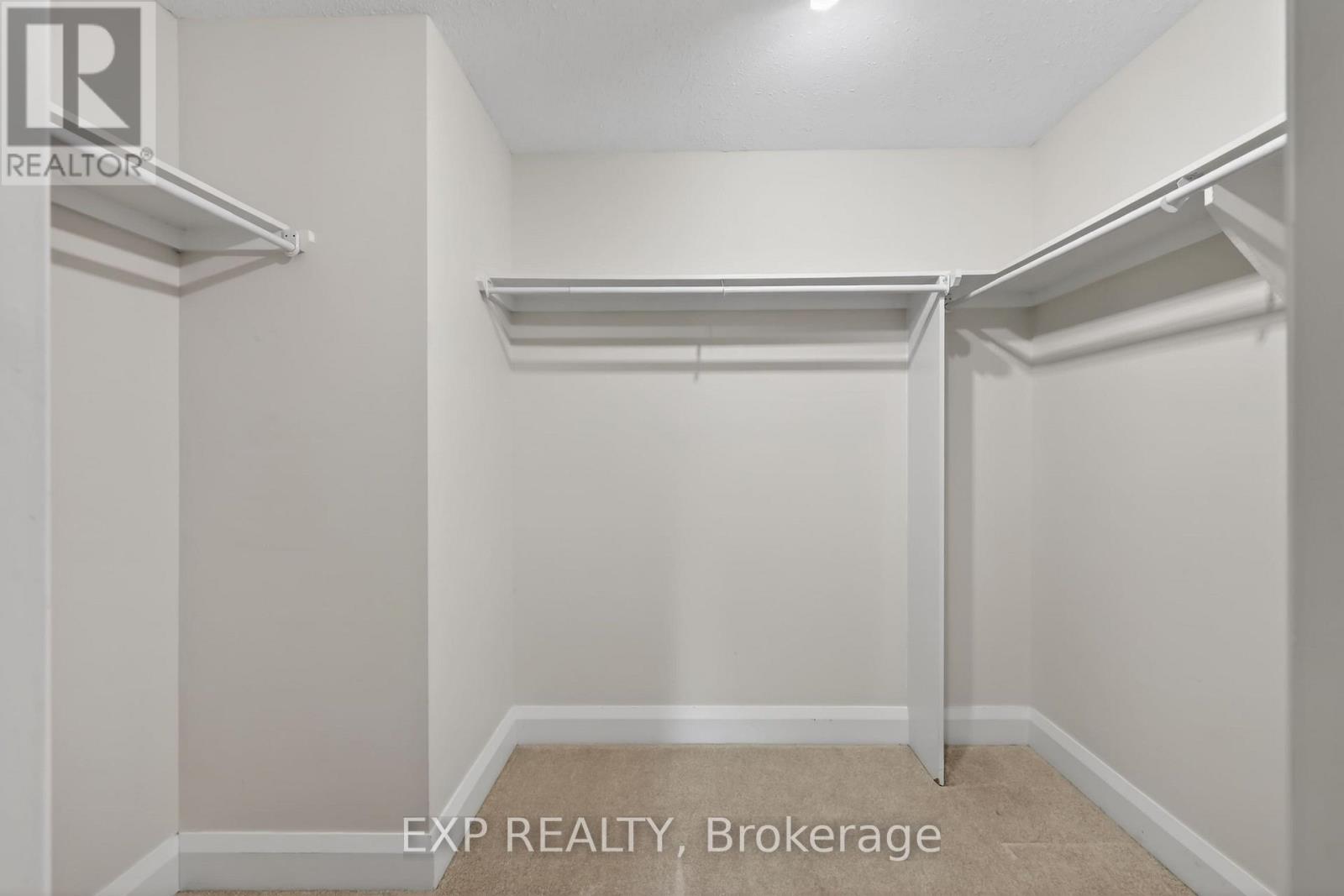 1551 Hoskins Crescent, Ottawa, Ontario K1C 2G3 - Photo 19 - X13628762