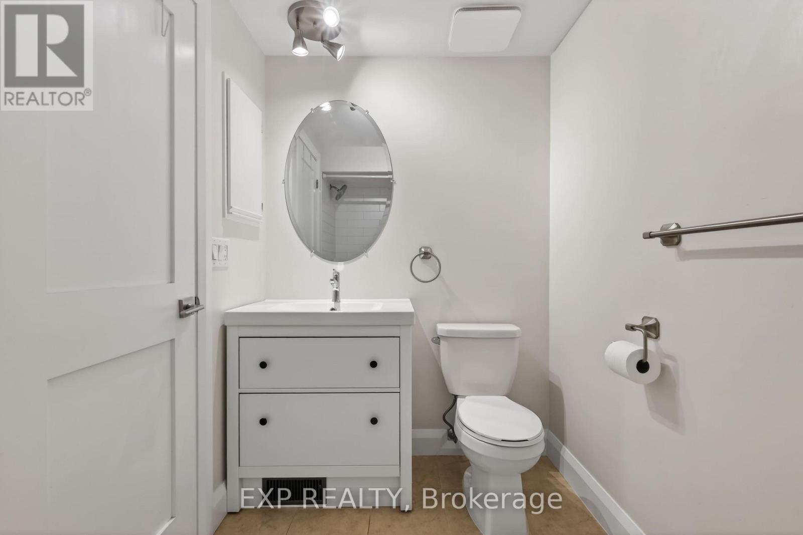 1551 Hoskins Crescent, Ottawa, Ontario K1C 2G3 - Photo 25 - X13628762