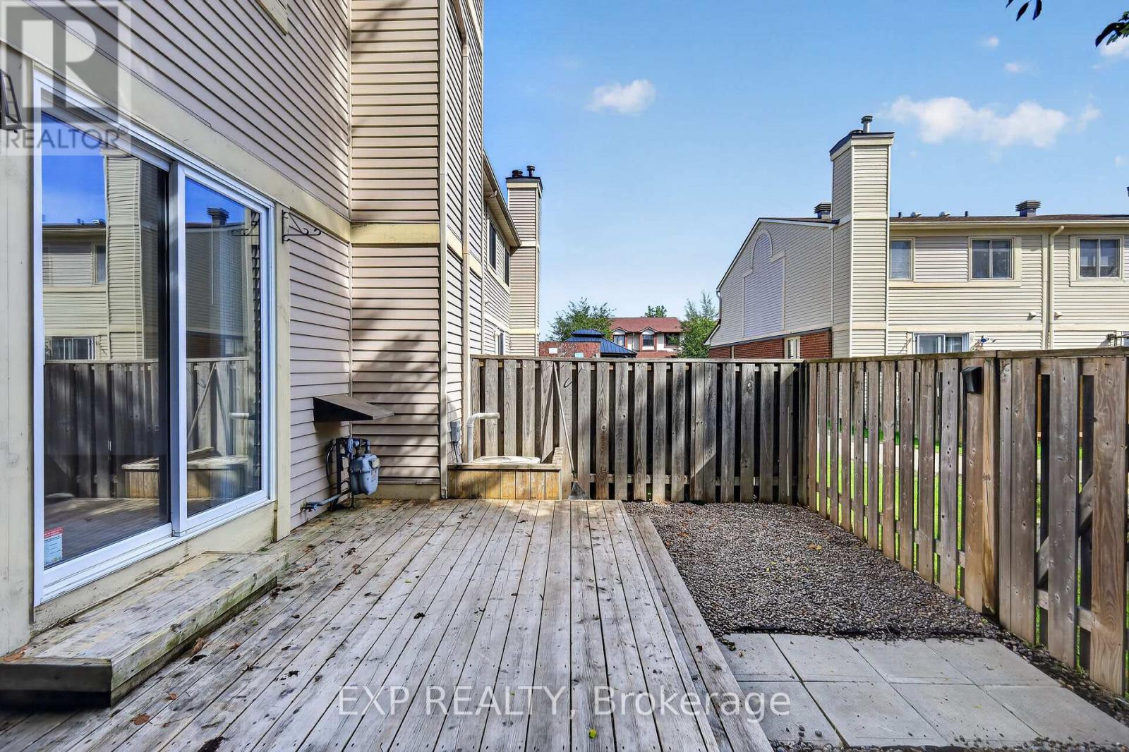 1551 Hoskins Crescent, Ottawa, Ontario K1C 2G3 - Photo 36 - X13628762