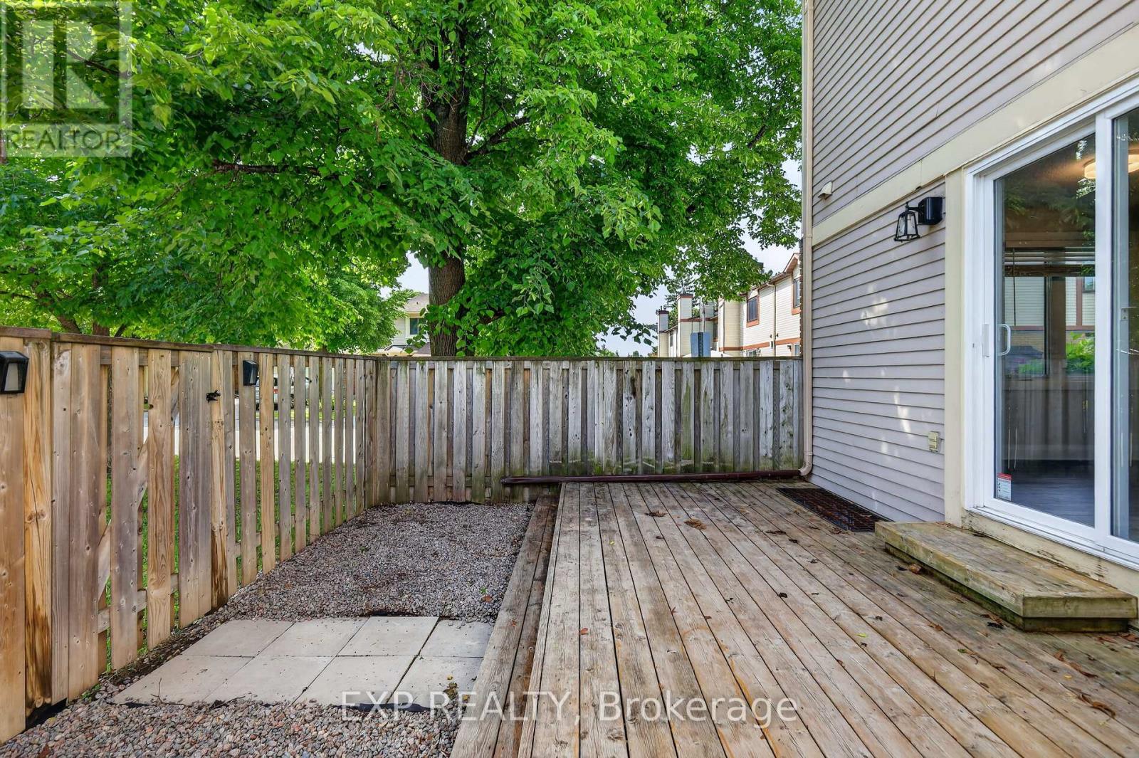 1551 Hoskins Crescent, Ottawa, Ontario K1C 2G3 - Photo 38 - X13628762