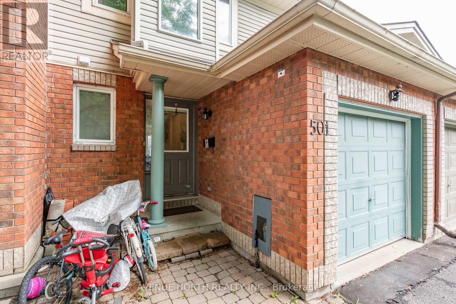 501 Lawler Crescent, Ottawa, Ontario K4A 3Y4 - Photo 2 - X13628810