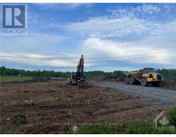 860 SUMMIT PRIVATE, Clarence-Rockland, Ontario