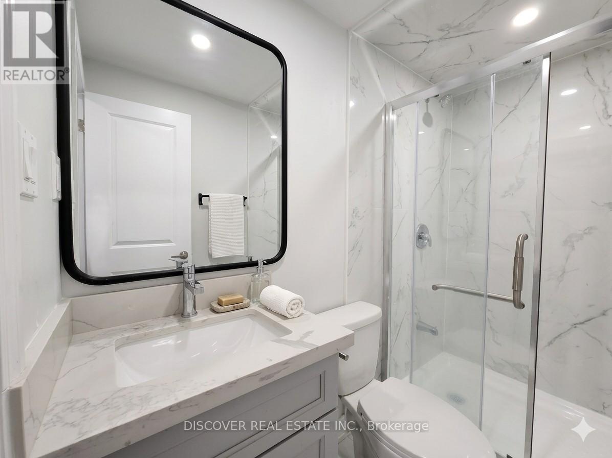 Apartment # 2 - 186 Floradale Drive, Mississauga, Ontario  L5B 1G3 - Photo 10 - W13231356