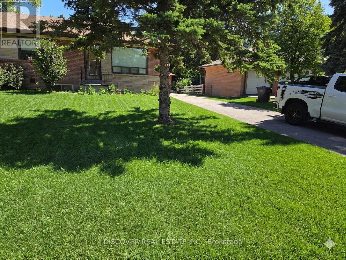 Apartment # 2 - 186 Floradale Drive, Mississauga, Ontario  L5B 1G3 - Photo 16 - W13231356