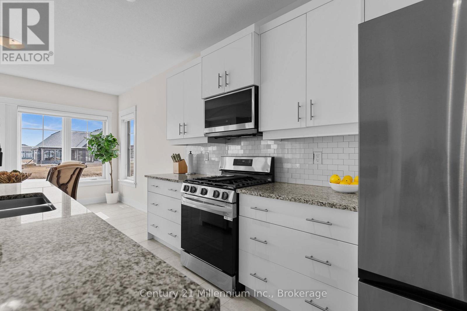 103 Laurens Lane, Georgian Bluffs, Ontario  N0H 1S0 - Photo 21 - X13628740