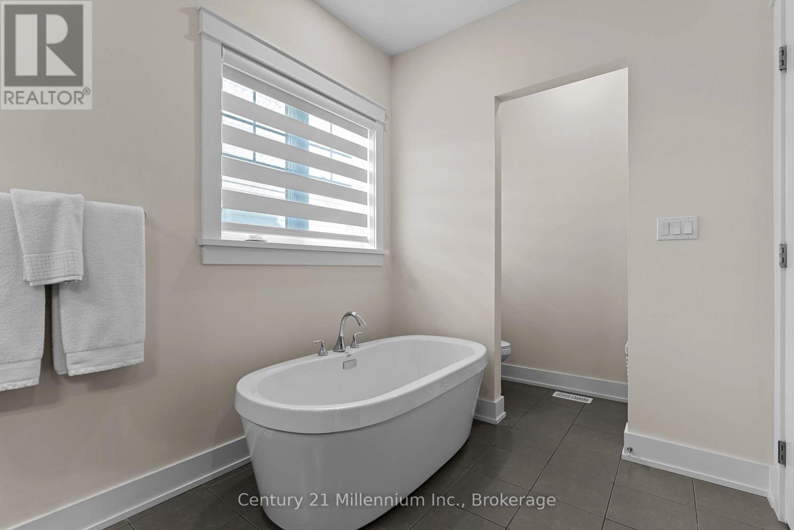 103 Laurens Lane, Georgian Bluffs, Ontario  N0H 1S0 - Photo 30 - X13628740