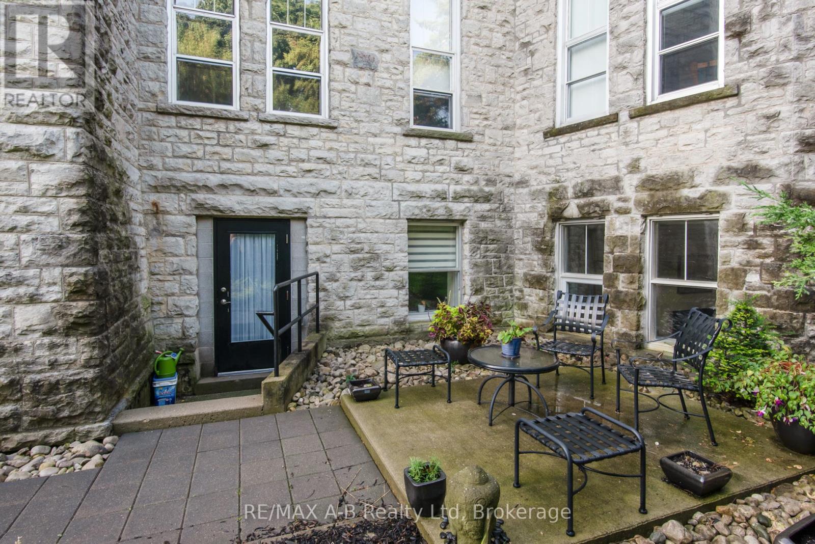 1c - 189 Elizabeth Street, St. Marys, Ontario  N4X 0B5 - Photo 6 - X13628752