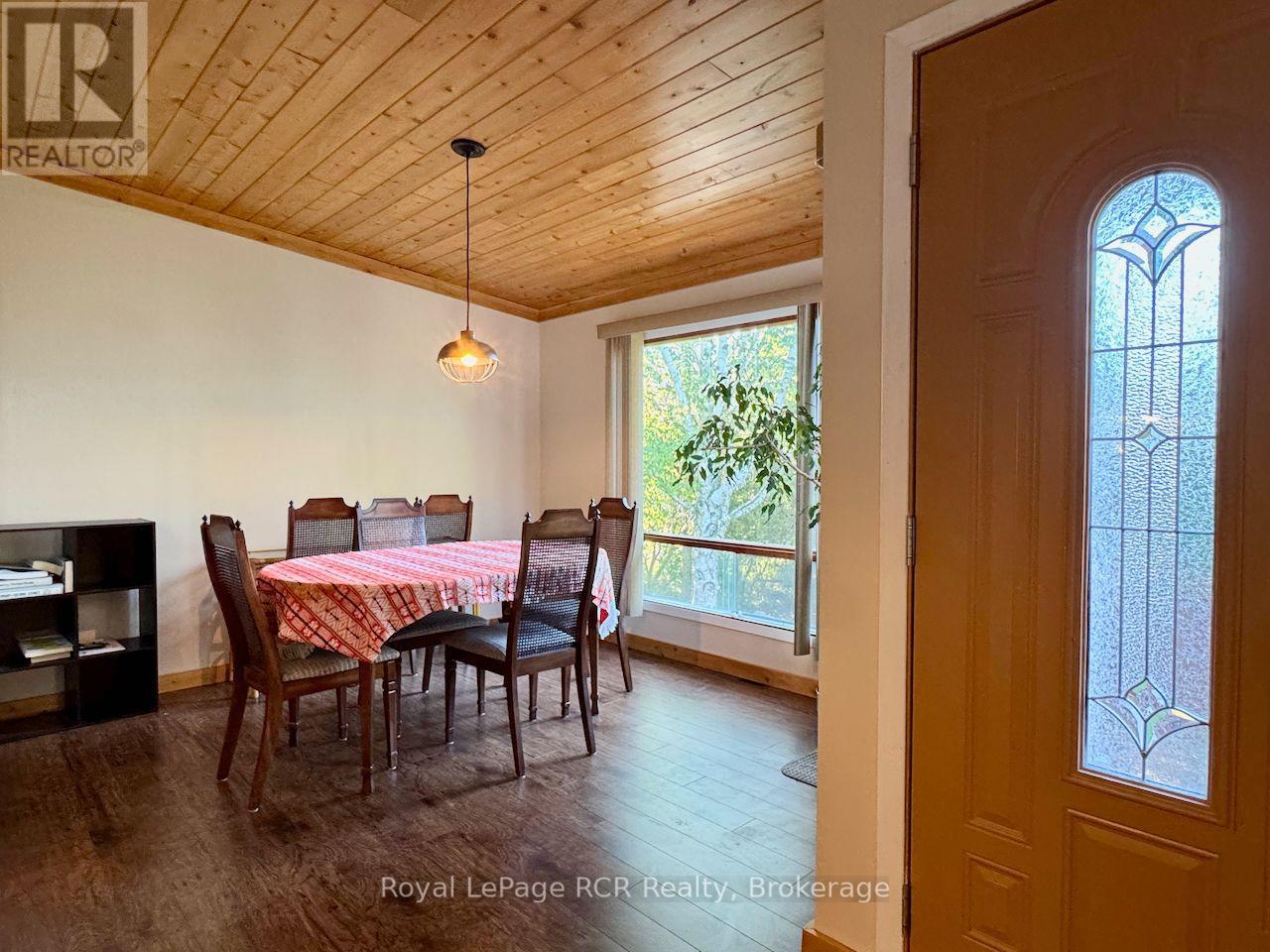 2 William Street, Northern Bruce Peninsula, Ontario  N0H 1W0 - Photo 13 - X13628798