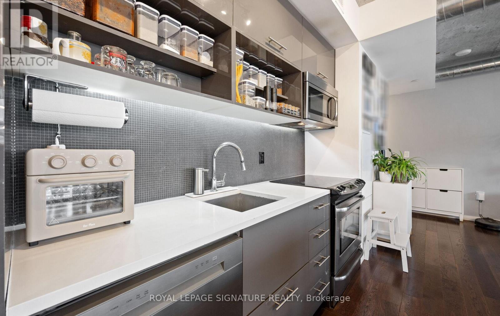 608 - 32 Trolley Crescent, Toronto, Ontario  M5A 0E8 - Photo 19 - C13554074