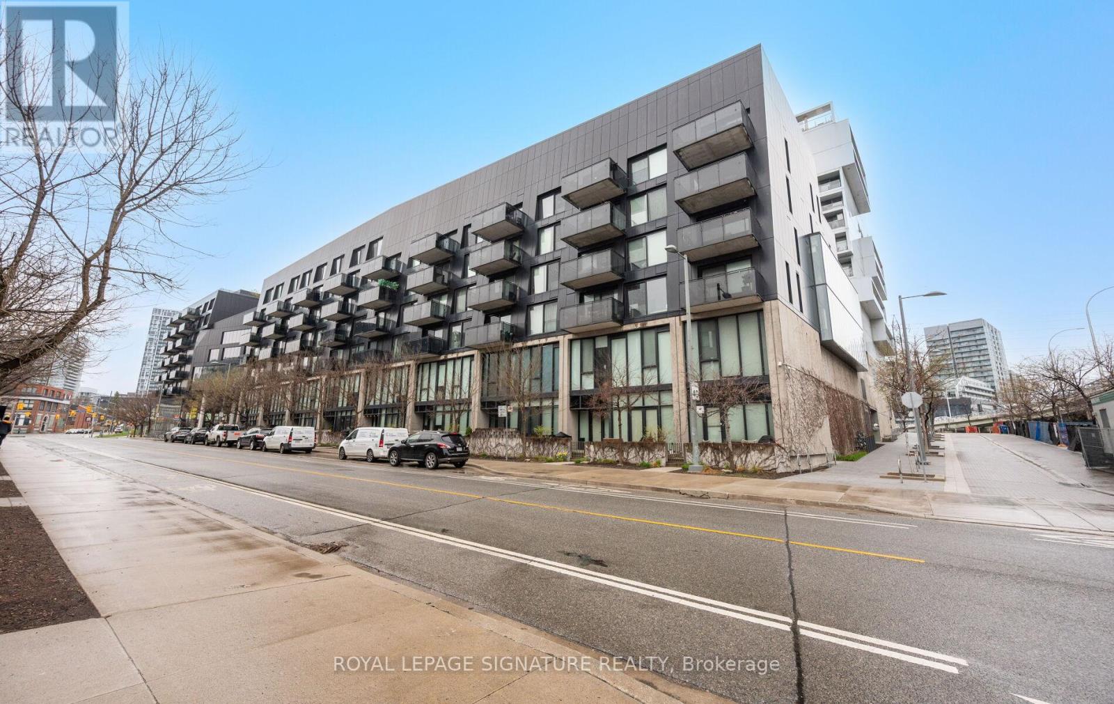 608 - 32 Trolley Crescent, Toronto, Ontario  M5A 0E8 - Photo 2 - C13554074