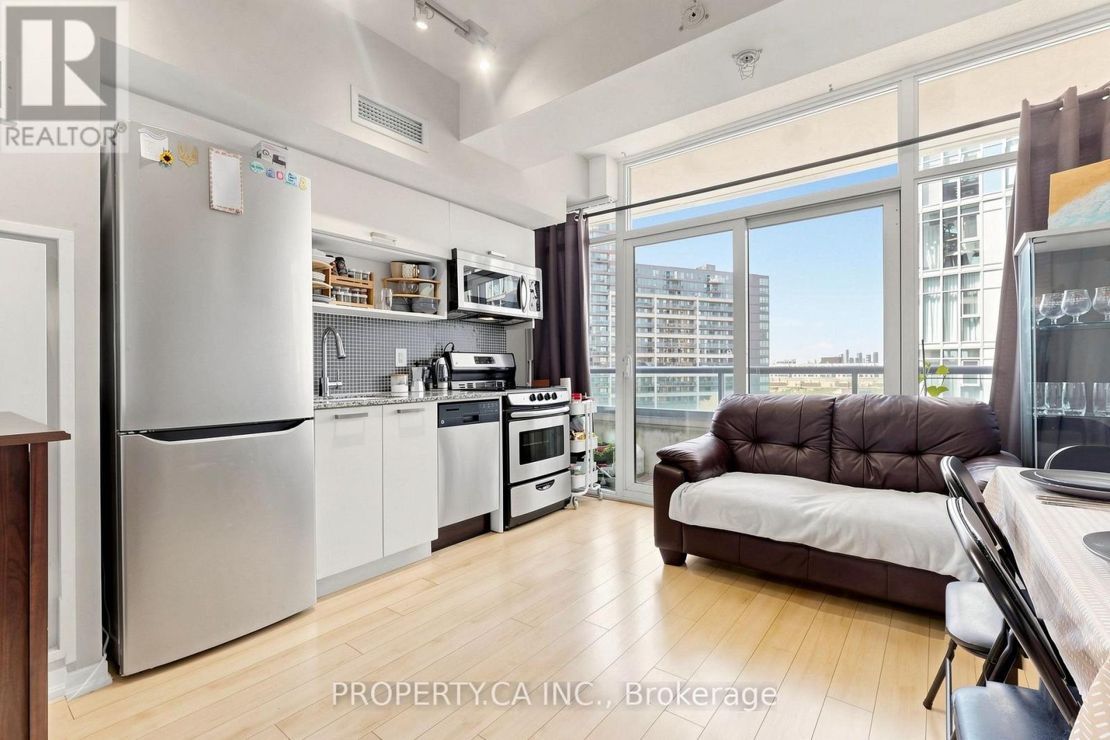 819w - 36 Lisgar Street, Toronto, Ontario  M6J 0C7 - Photo 4 - C13628734