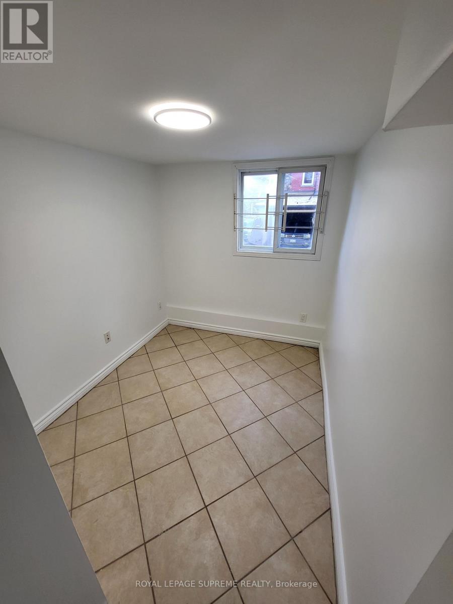 One - 1109 Davenport Road, Toronto, Ontario  M6G 2C3 - Photo 11 - C13628738