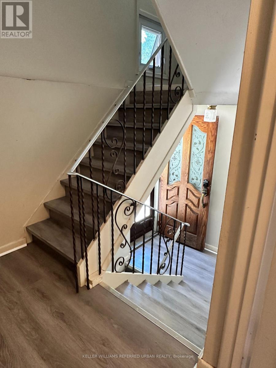 1 - 34 Rosewell Avenue, Toronto, Ontario  M4R 2A1 - Photo 17 - C13628792