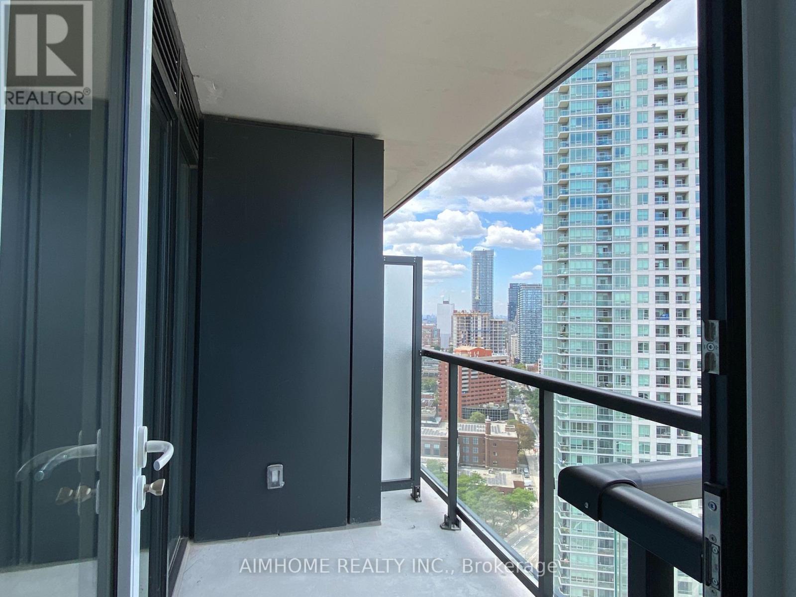 2301 - 159 Wellesley Street E, Toronto, Ontario  M4Y 0H5 - Photo 10 - C13628802