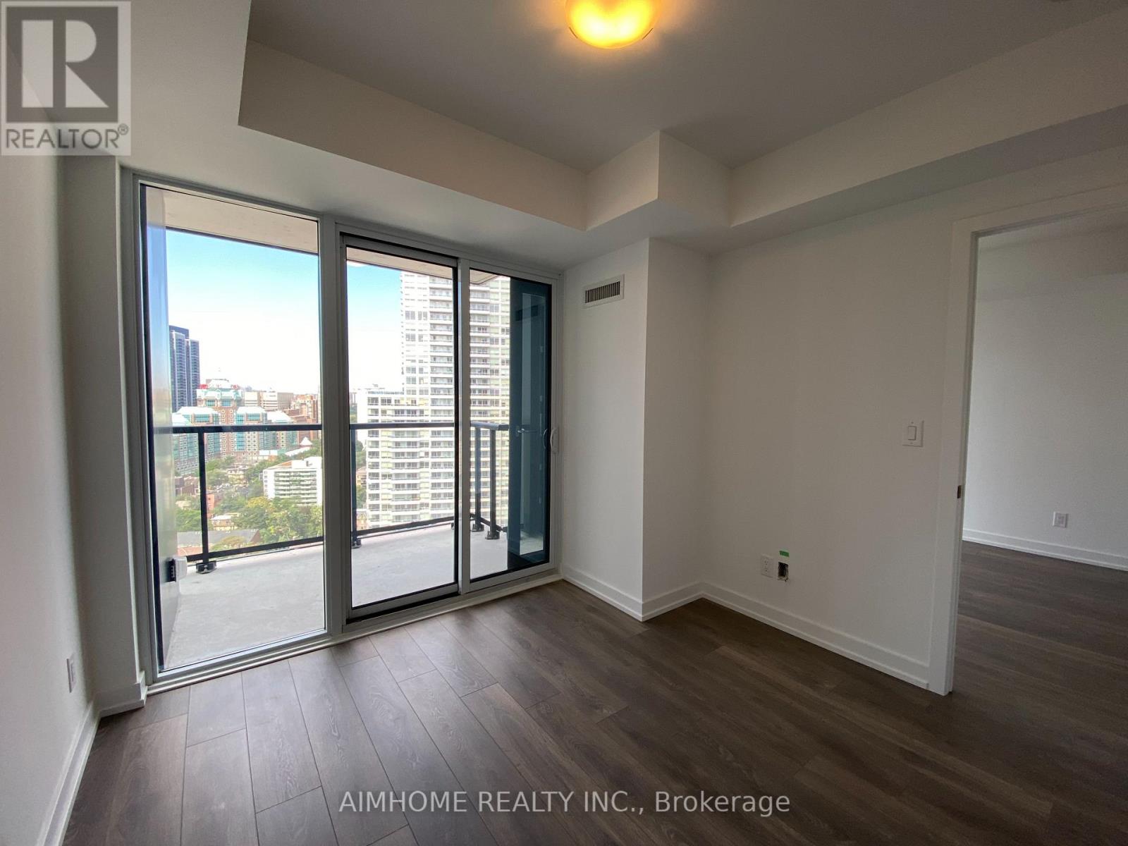 2301 - 159 Wellesley Street E, Toronto, Ontario  M4Y 0H5 - Photo 6 - C13628802