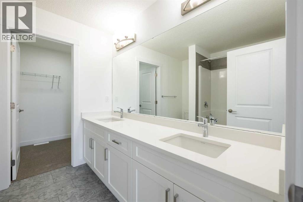 264 Clearview Court, Chestermere, Alberta  T2P 2G7 - Photo 15 - A2292900