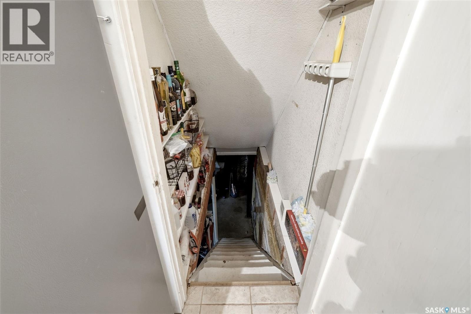 2273 Cameron Street, Regina, Saskatchewan S4T 2V9 - Photo 21 - SK044284