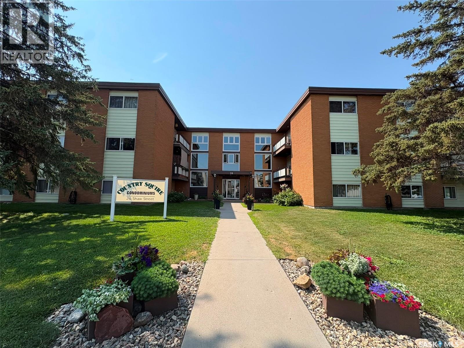 18 26 Shaw STREET, Regina, Saskatchewan