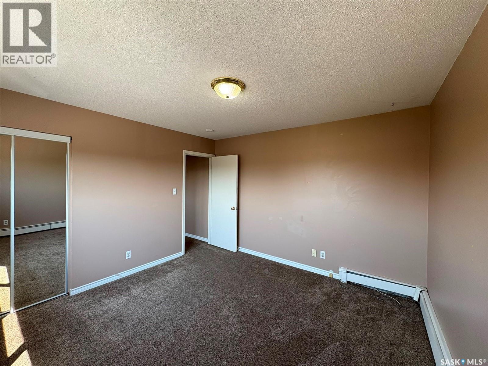 18 26 Shaw Street, Regina, Saskatchewan S4R 3M4 - Photo 5 - SK044276