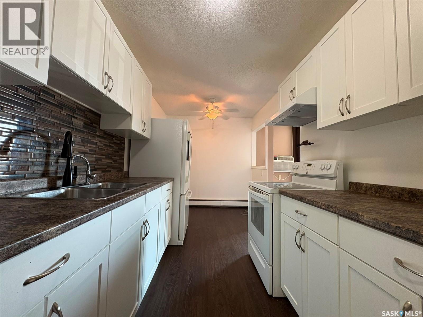 18 26 Shaw Street, Regina, Saskatchewan S4R 3M4 - Photo 6 - SK044276
