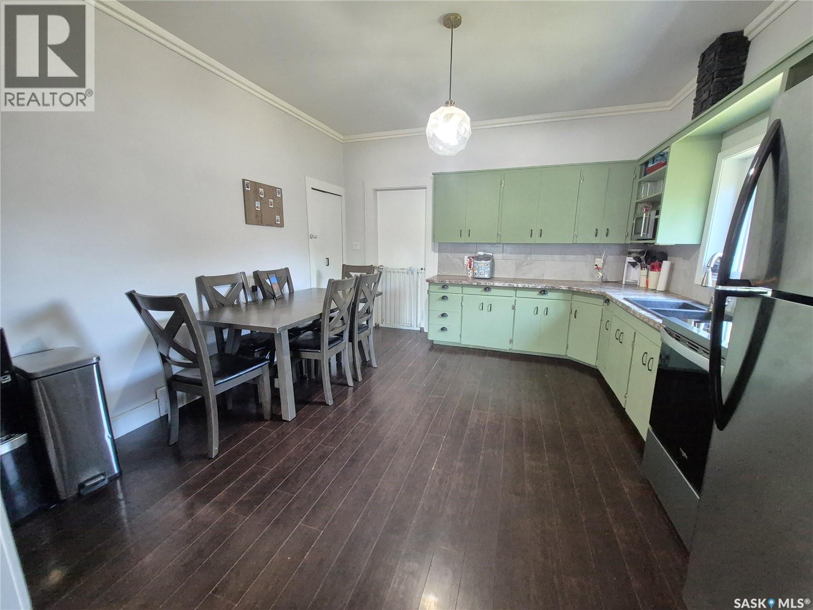 729 Bertrand Avenue, Radville, Saskatchewan  S0C 2G0 - Photo 7 - SK044268