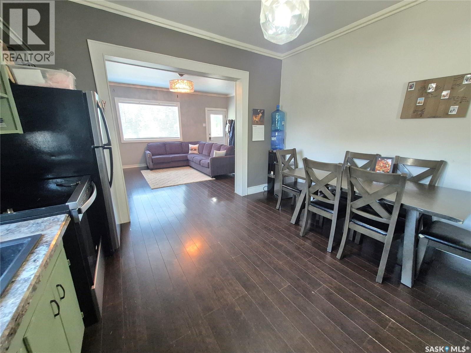 729 Bertrand Avenue, Radville, Saskatchewan  S0C 2G0 - Photo 9 - SK044268