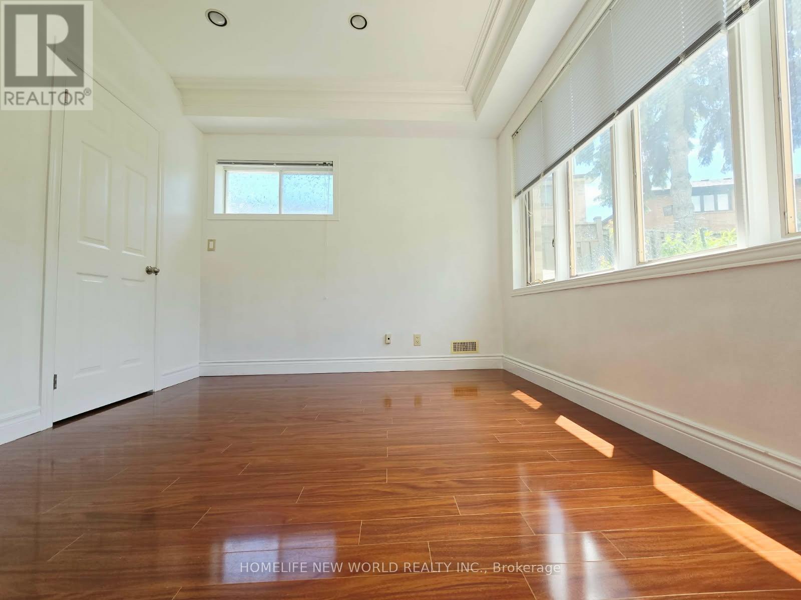Walkout Bsm - 122 Centennial Road, Toronto, Ontario  M1C 1Z5 - Photo 2 - E13628766
