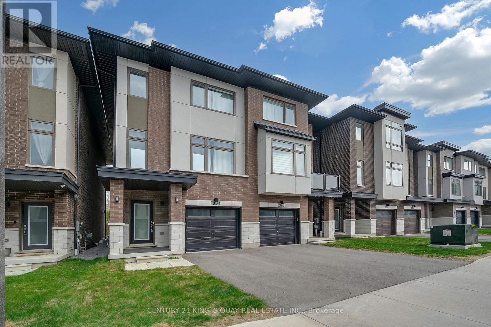 33 - 250 Finch Avenue, Pickering, Ontario  L1V 0G6 - Photo 2 - E13628806