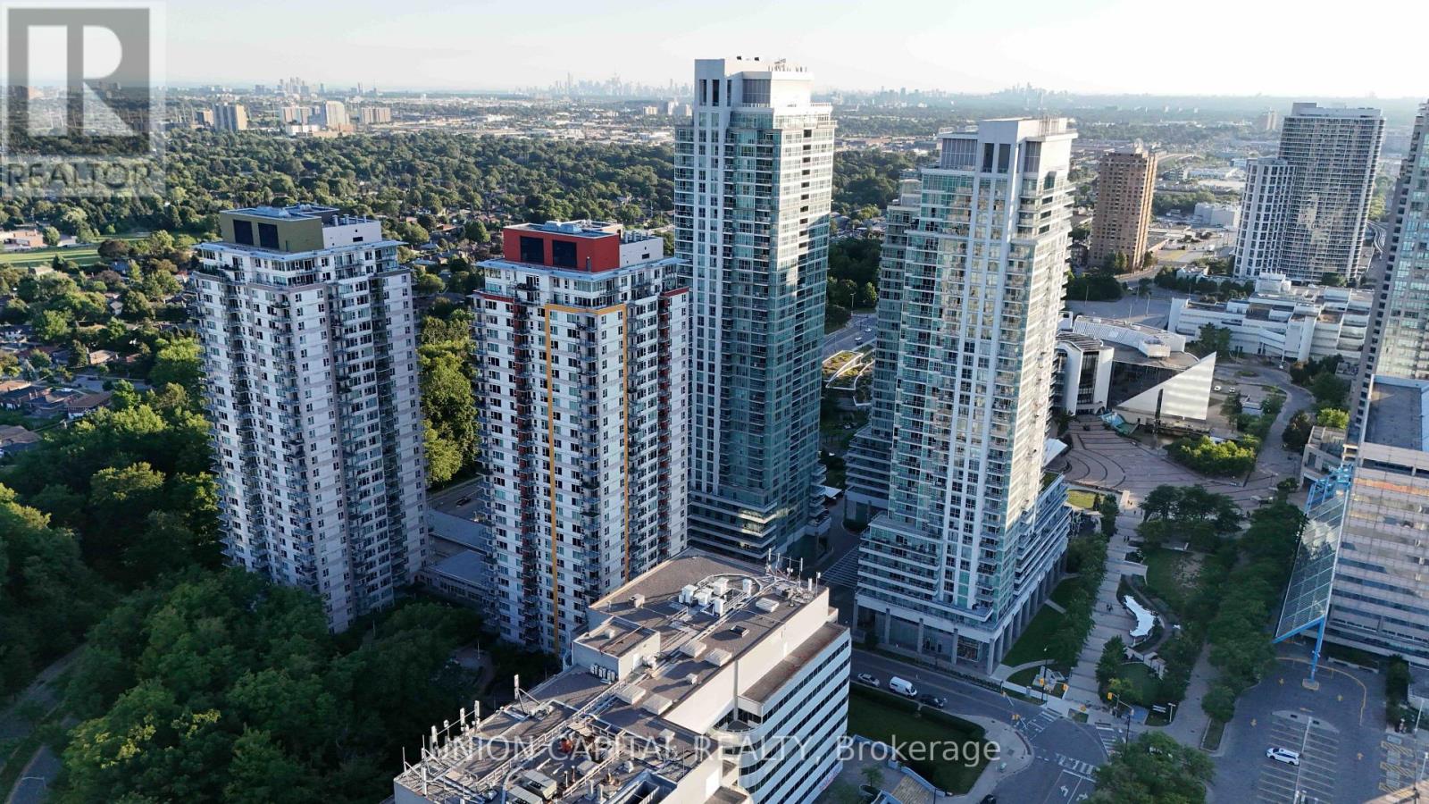 1807 - 25 Town Centre Court, Toronto, Ontario  M1P 0B4 - Photo 18 - E13628824