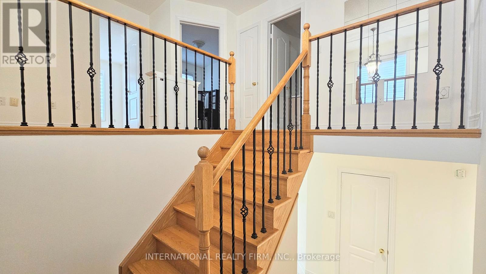 195 Warwick Crescent, Newmarket, Ontario  L3X 2S3 - Photo 12 - N13465844