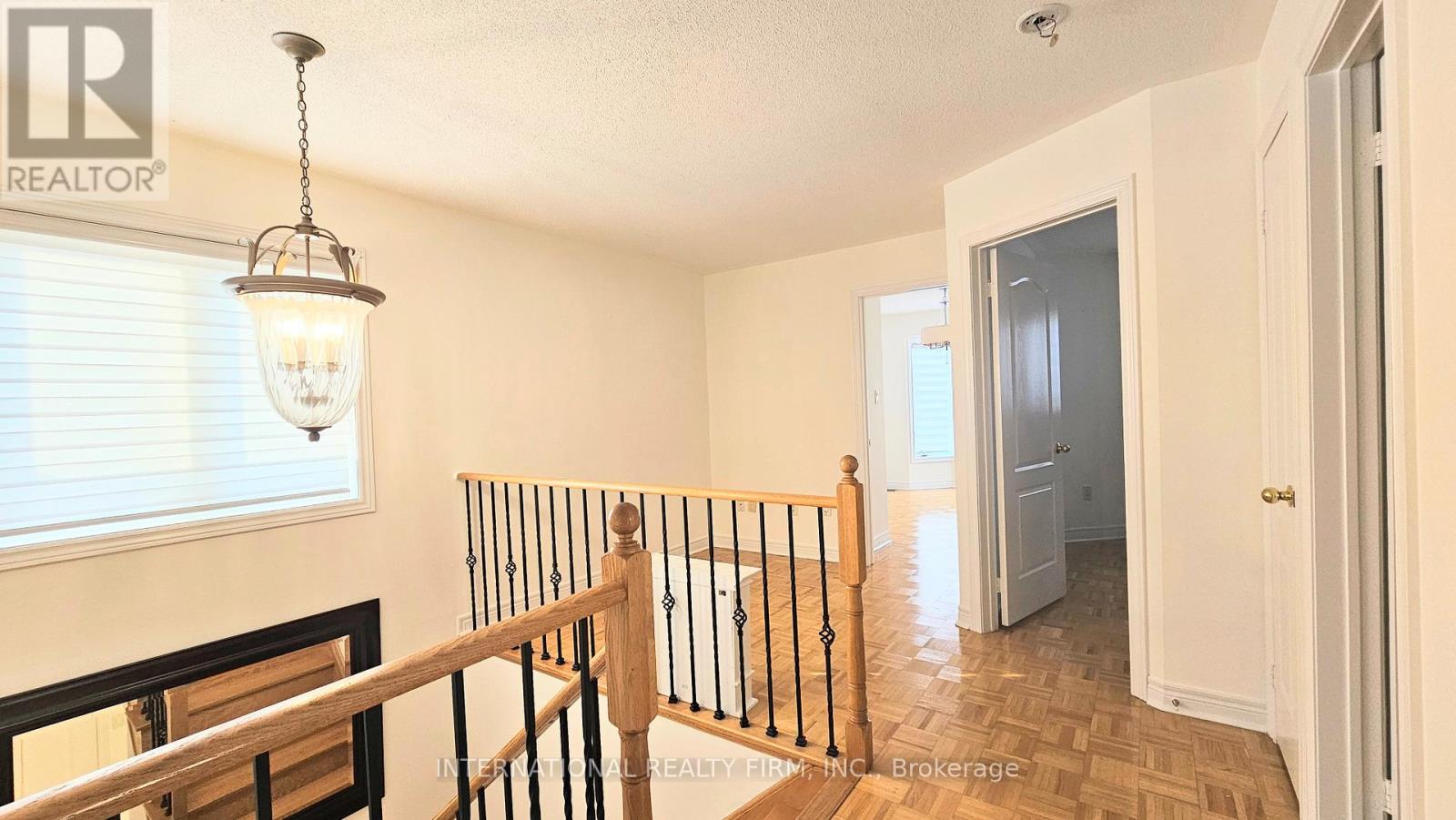195 Warwick Crescent, Newmarket, Ontario  L3X 2S3 - Photo 13 - N13465844
