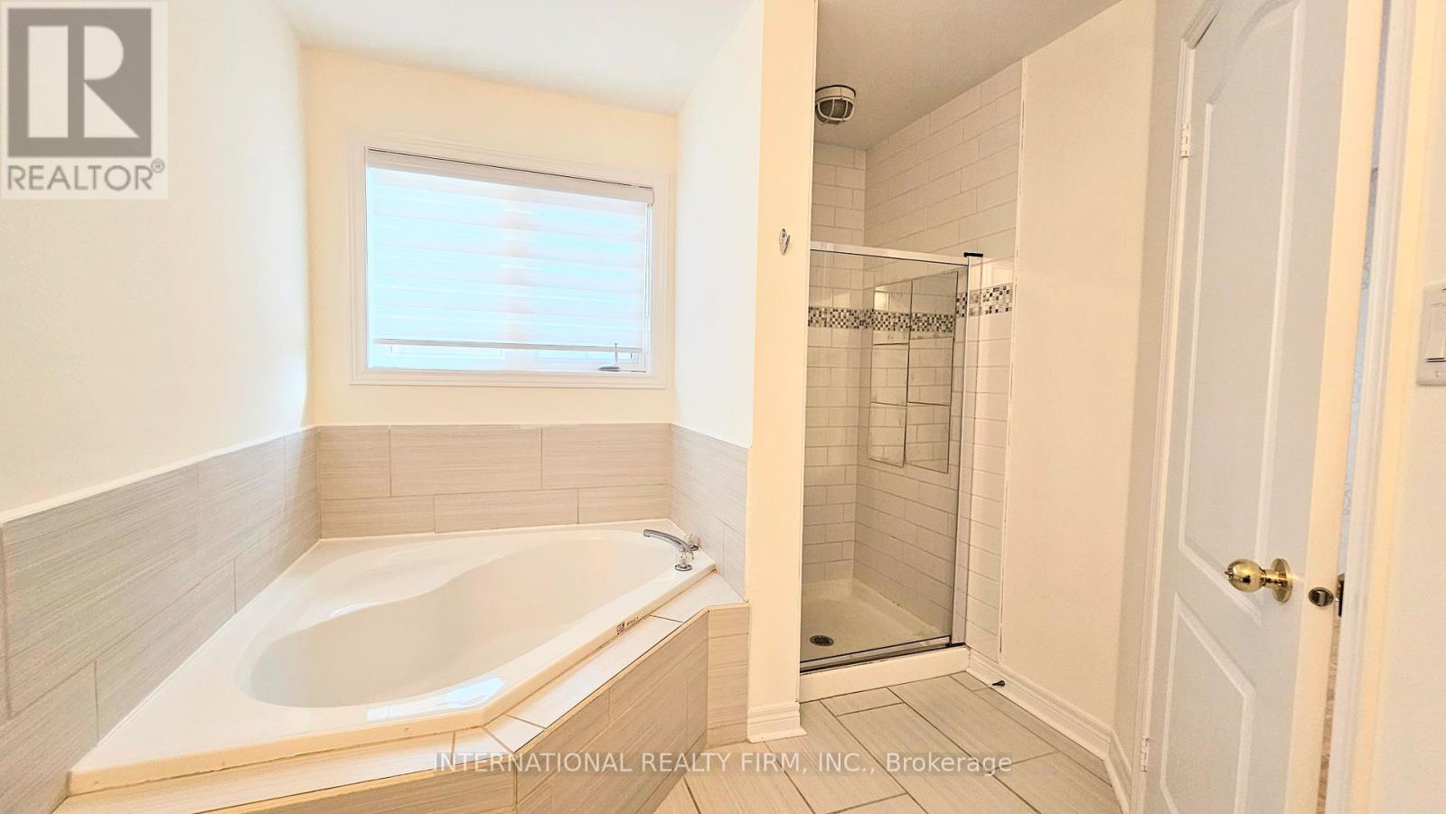 195 Warwick Crescent, Newmarket, Ontario  L3X 2S3 - Photo 17 - N13465844
