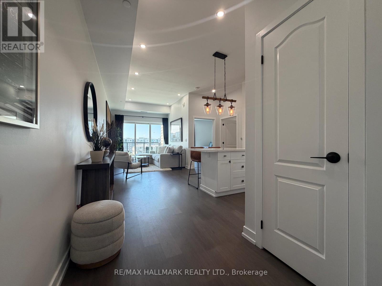 404 - 555 William Graham Drive, Aurora, Ontario  L4G 3H9 - Photo 2 - N13628714