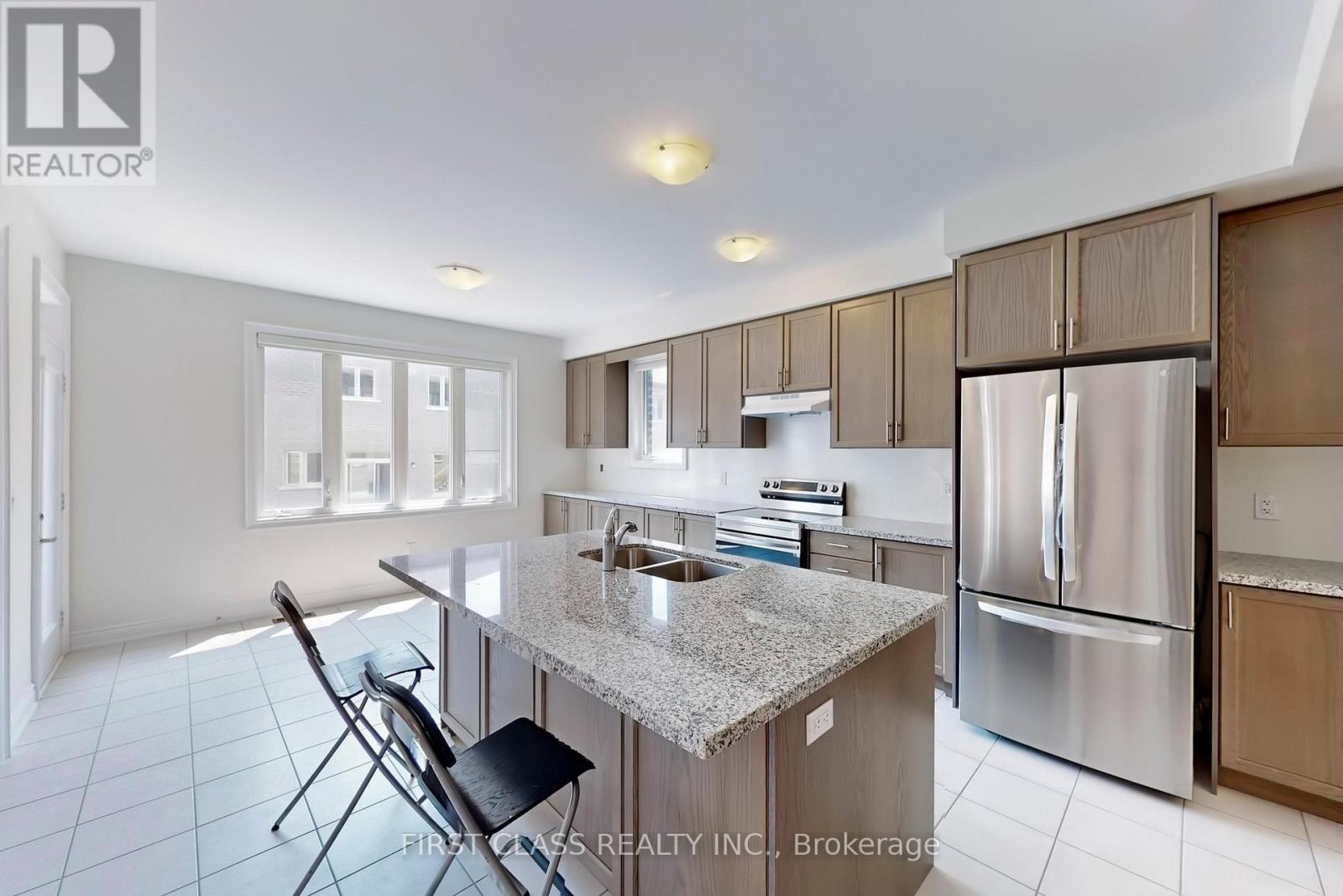 51 Current Drive, Richmond Hill, Ontario  L4S 1L9 - Photo 6 - N13628784