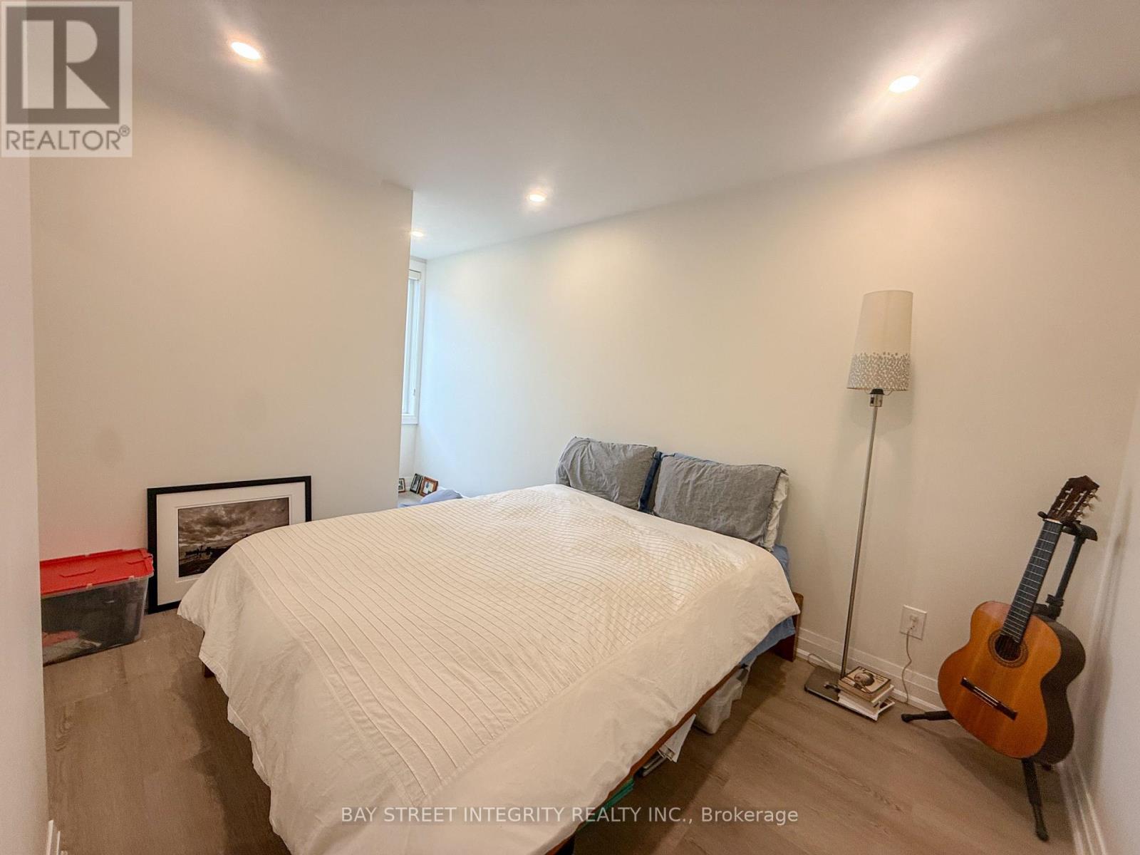 Laneway - 598 Crawford Street, Toronto, Ontario M6G 3K2 - Photo 15 - C13552778