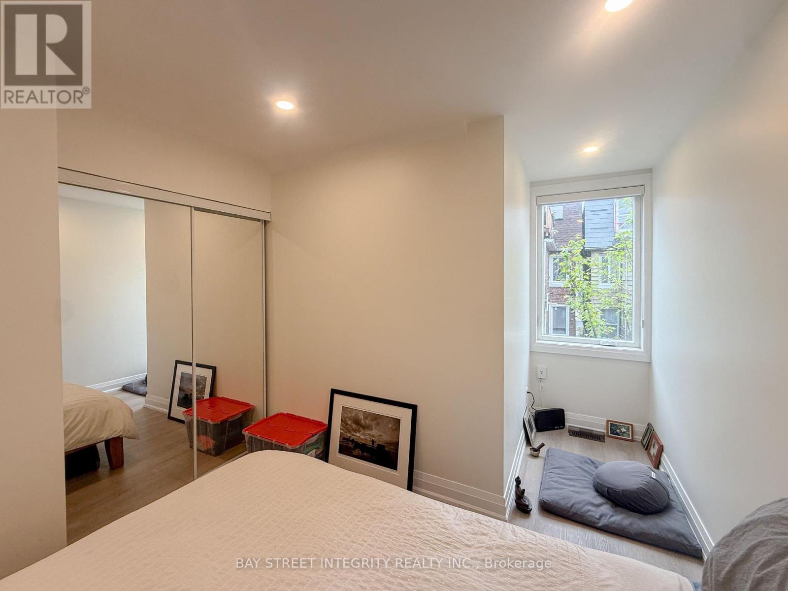 Laneway - 598 Crawford Street, Toronto, Ontario M6G 3K2 - Photo 16 - C13552778