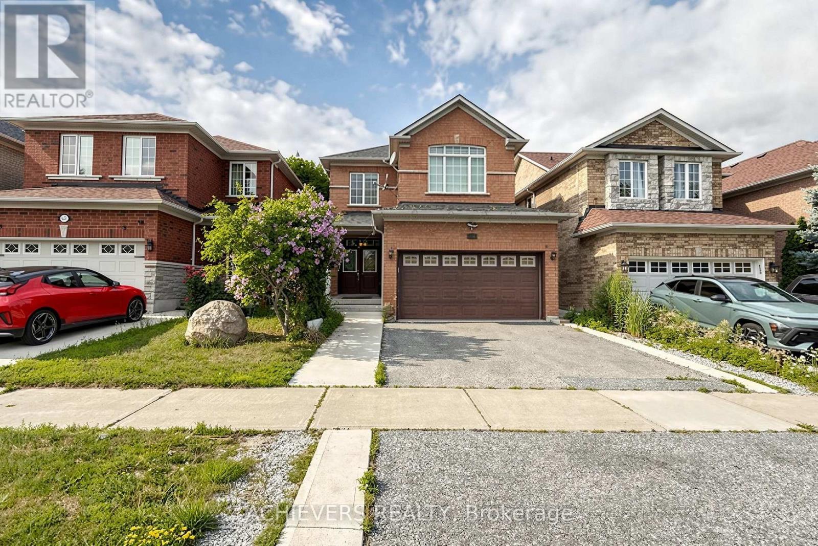 517 NAVIGATOR DRIVE, Mississauga, Ontario