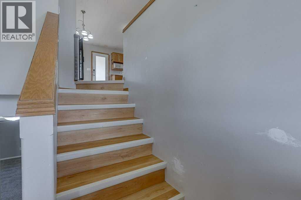 68 Herder Drive, Sylvan Lake, Alberta  T4S 1X8 - Photo 4 - A2299966