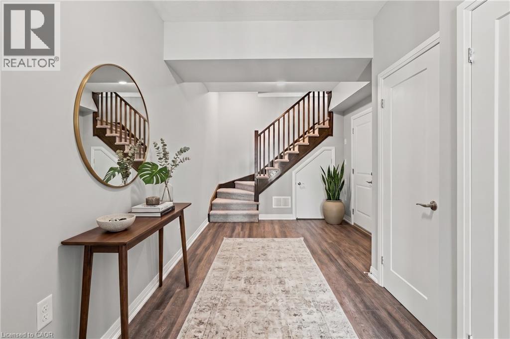 13 Aqua Lane, Hamilton, Ontario  L0R 1P0 - Photo 3 - 40842820