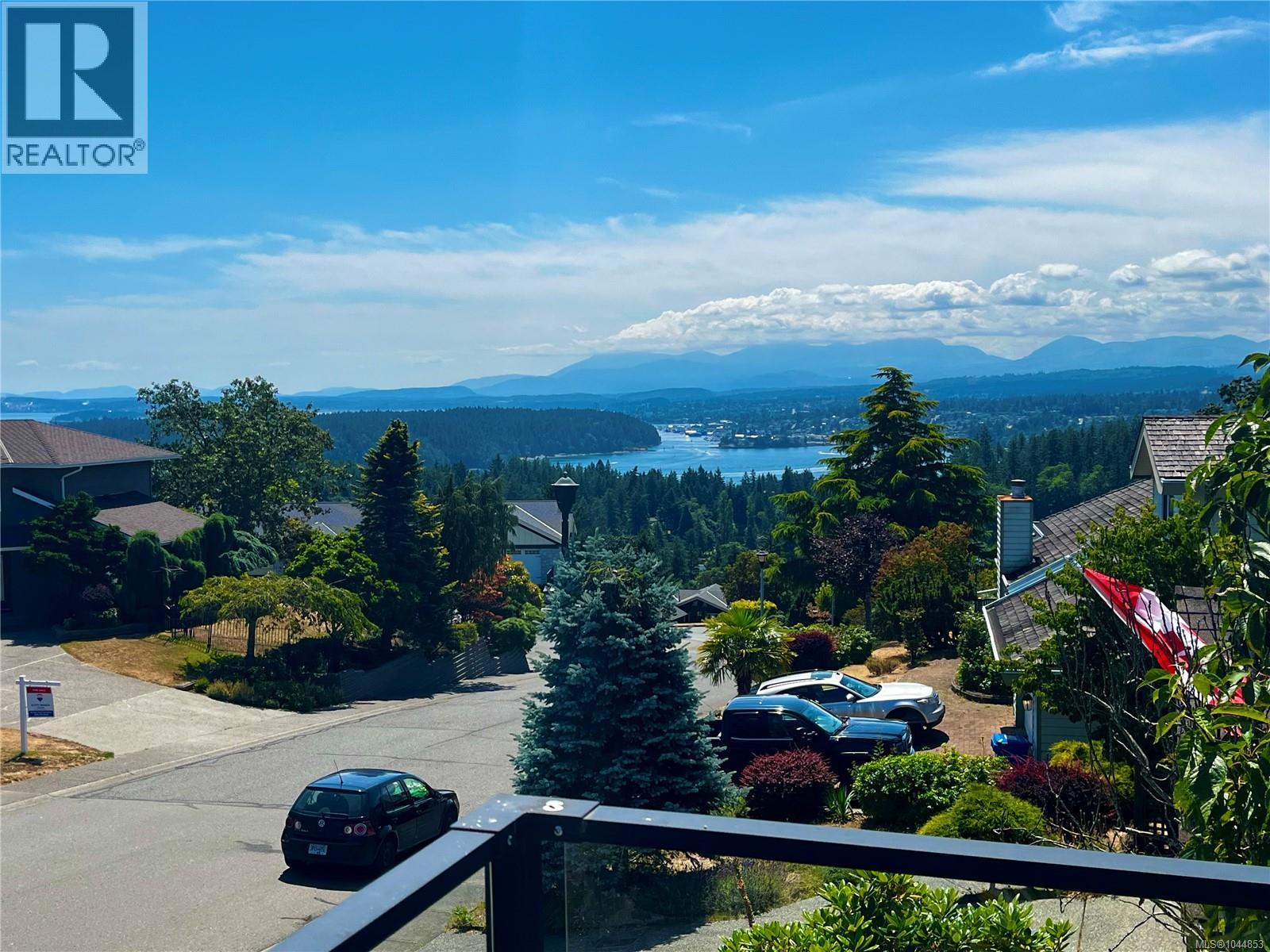 3702 Glen Oaks Dr, Nanaimo, British Columbia