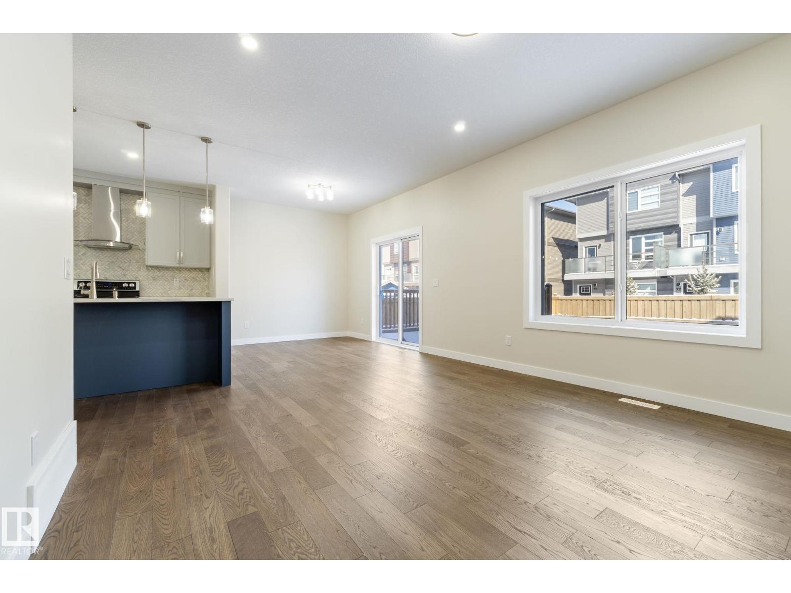 Unknown Address, ,    - Photo 24 - E4501764