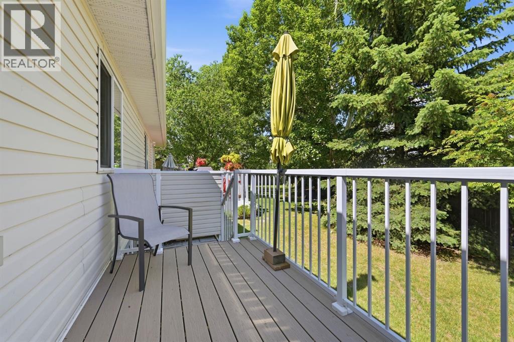112 Dovista Court SE, Calgary, Alberta  T2B 3P4 - Photo 25 - A2324405