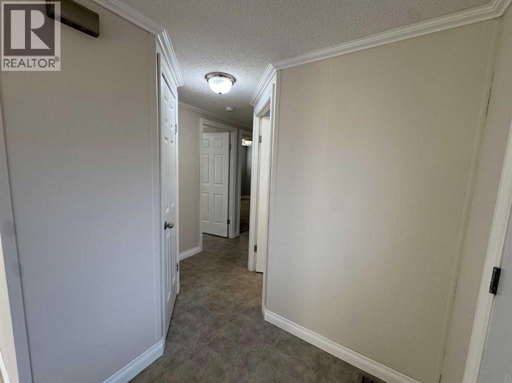 18 Mckay Place, Blackfalds, Alberta  T4M 0X5 - Photo 13 - A2331808