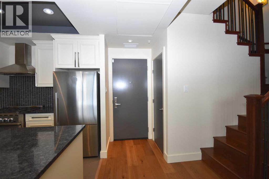 14605 Shawnee Gate SW, Calgary, Alberta  T2Y 0K4 - Photo 15 - A2332088