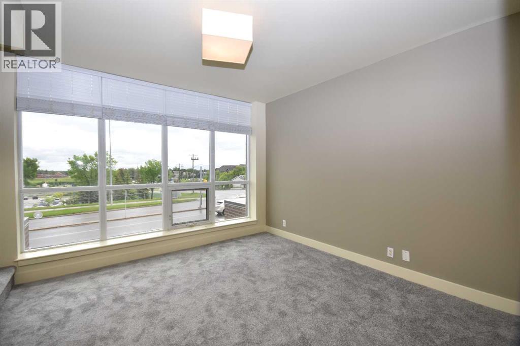 14605 Shawnee Gate SW, Calgary, Alberta  T2Y 0K4 - Photo 19 - A2332088