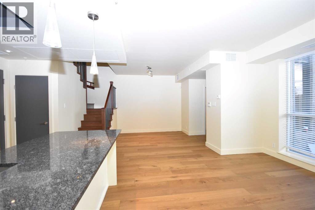 14605 Shawnee Gate SW, Calgary, Alberta  T2Y 0K4 - Photo 12 - A2332088