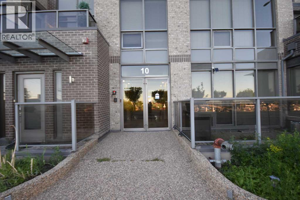 14605 Shawnee Gate SW, Calgary, Alberta  T2Y 0K4 - Photo 3 - A2332088